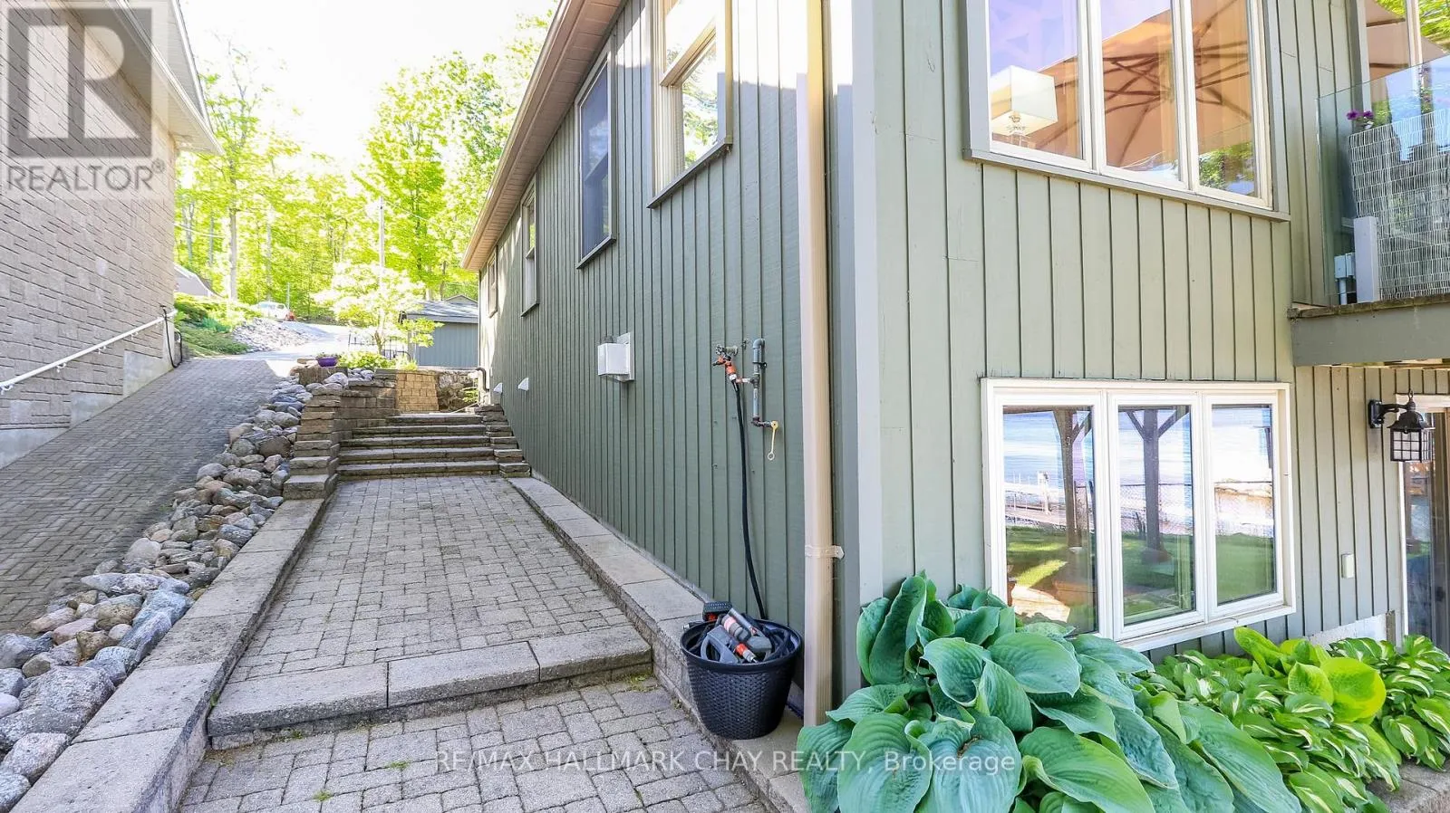 431 Mundys Bay Road — photo 13